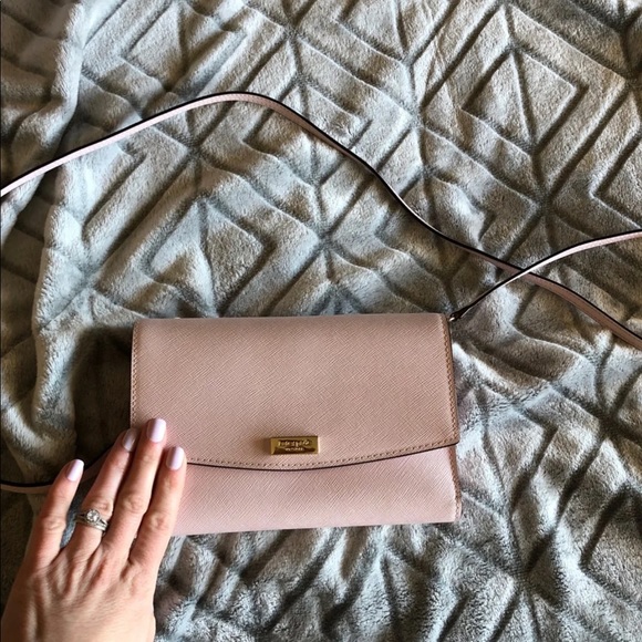 kate spade Handbags - Kate Spade small cross body